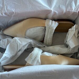 Women's Beige Pointed Toe Loafers